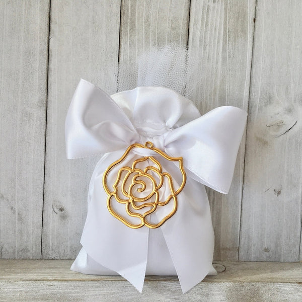 Wedding favors-white bag favors-bomponieres-Baptism favors for girls-gold flower favors-elegant favors